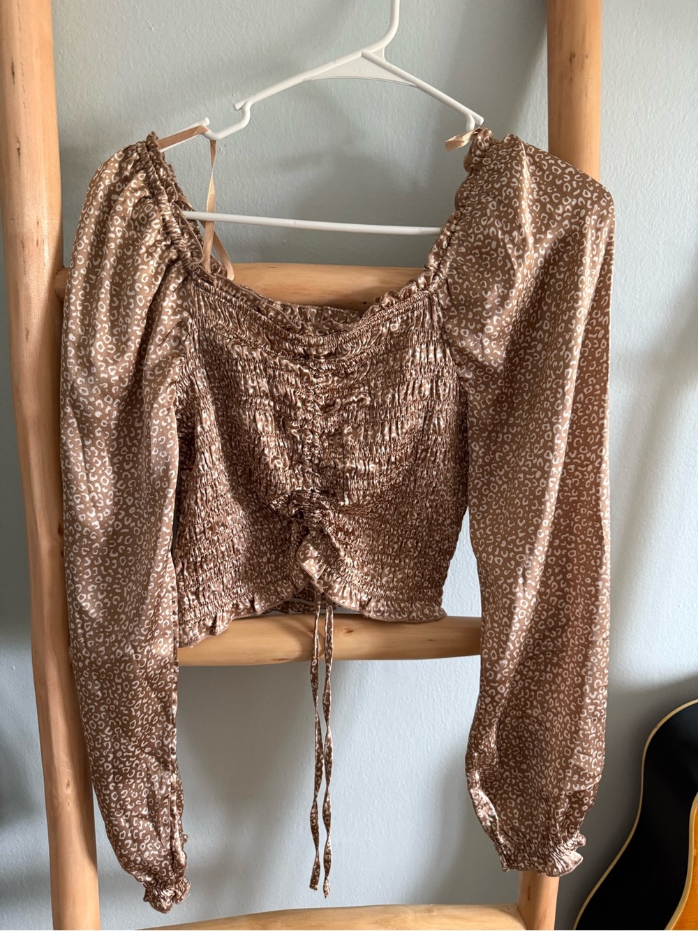 Japna Brown Cream Ditsy Smocked Puff-Sleeve Crop Top